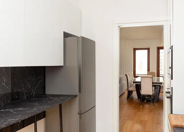 Artstay - Free Parking, Luxury Apt, M5, Sauna Milán