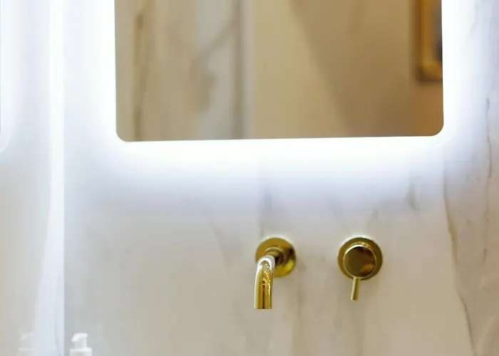 Marcora 6r Luxury Living In Brera - 15min Walk To Duomo Appartamento *