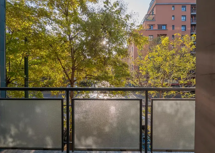 Prestigioso In Zona Tortona - Solari * 밀라노