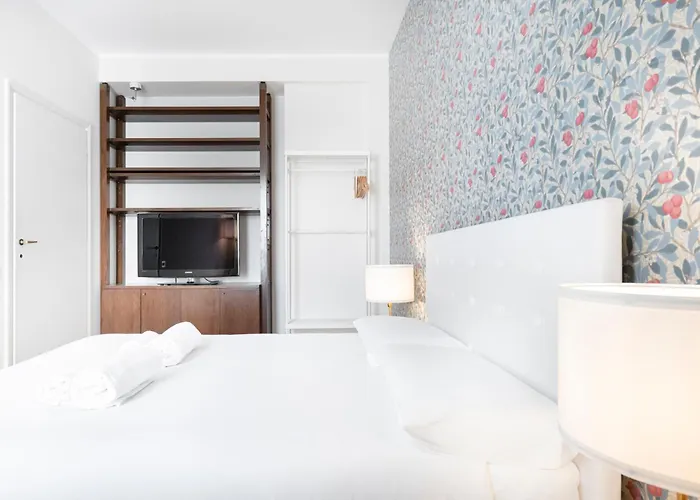 Easylife - - Spallanzani 15 - Porta Venezia