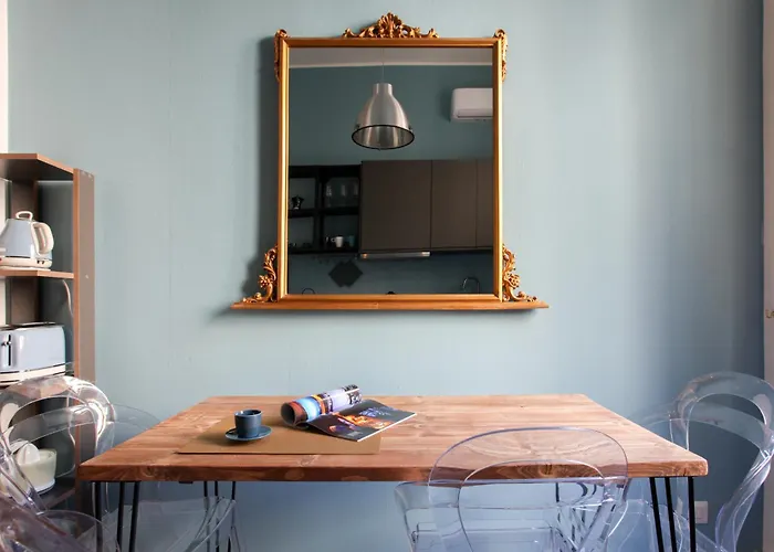 アパート Hacca Collection - Chic 2br In Cool Porta Venezia District ミラノ