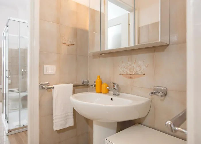 Lejlighed Artstay - Exclusive In Porta Romana, Free Parking