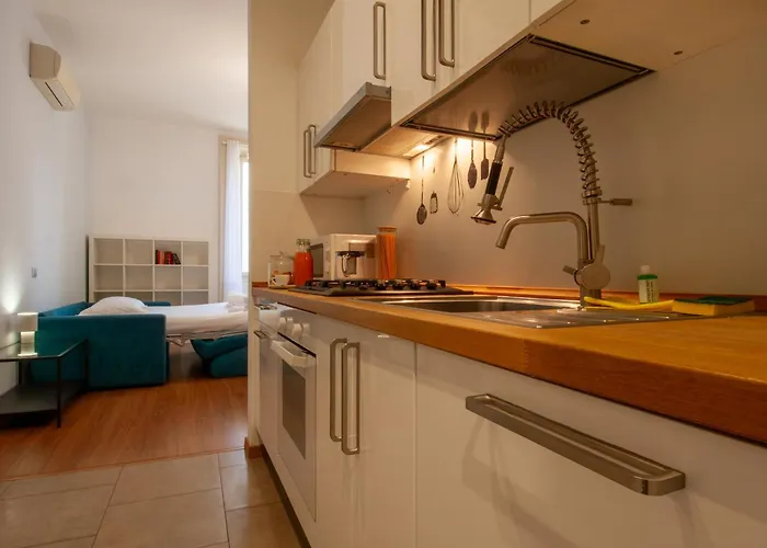 Italianway - The B Village New *