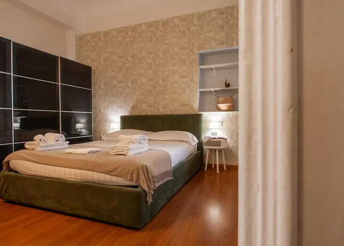 Italianway - The B Village New * Milan