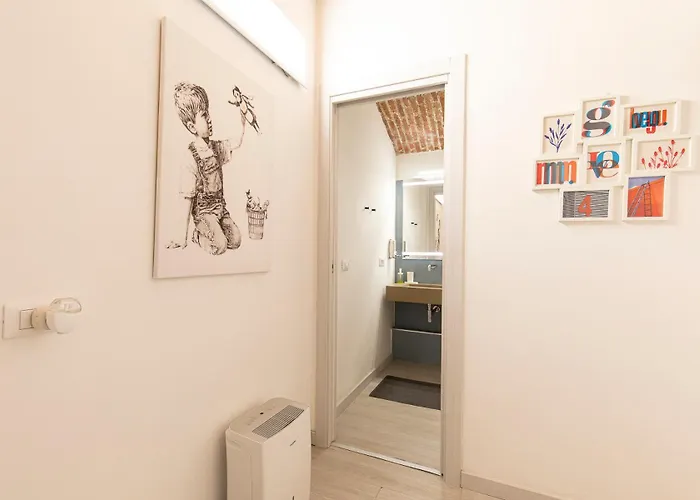 La Vecchia Milano-les Nubles Vannucci - Il Ballatoio E Il Cortile Apartamento Milão