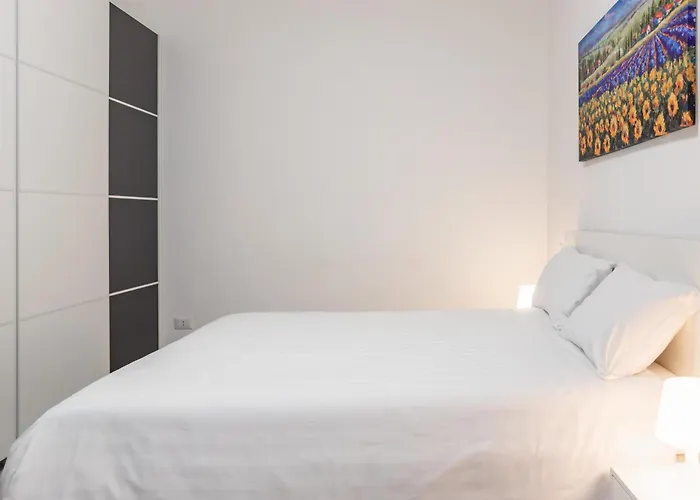 דירה Chiara's Urban Oasis - - Duomo 8 Min מילאנו