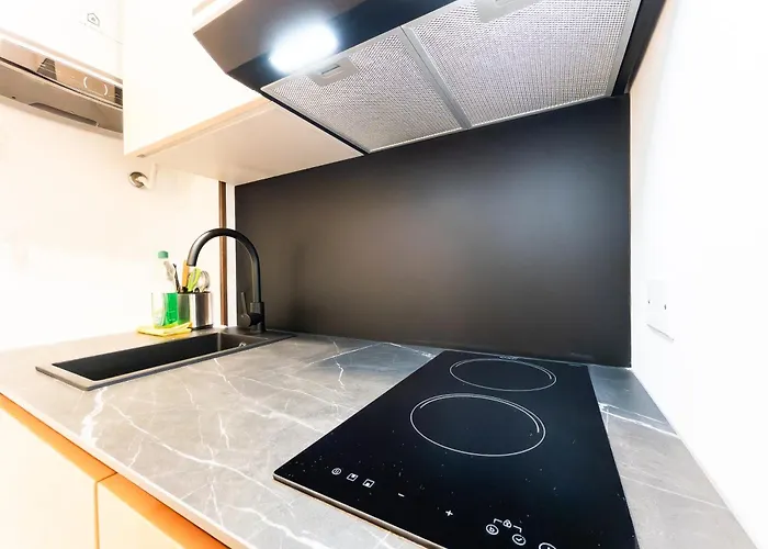 Rrrapido In Brera - Via Mercato Apartamento *