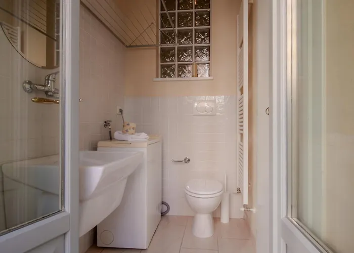 Apartment Italianway - The B Village New Milan