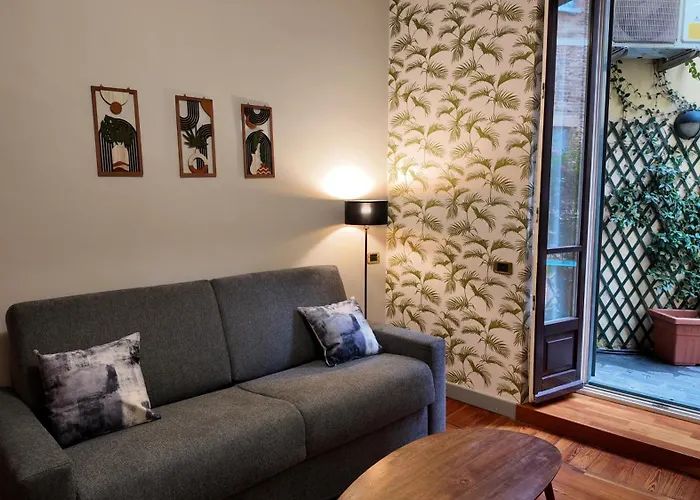 Retreats Porta Romana Апартаменты *