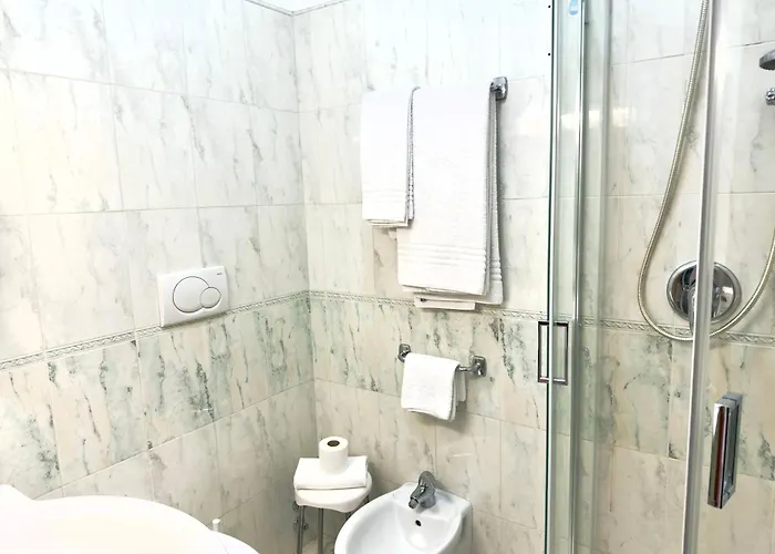 Отель Molise 2