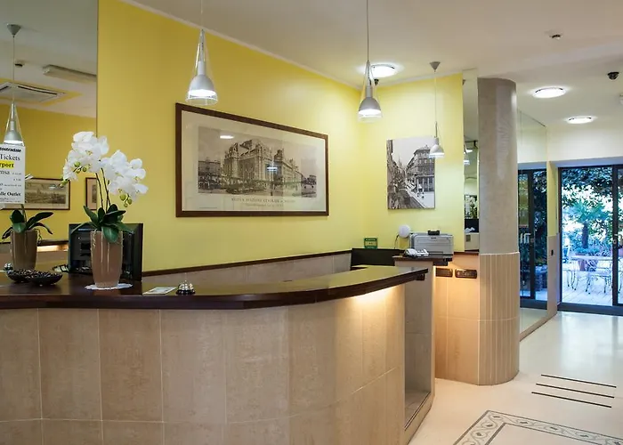 Hotell The 2*
