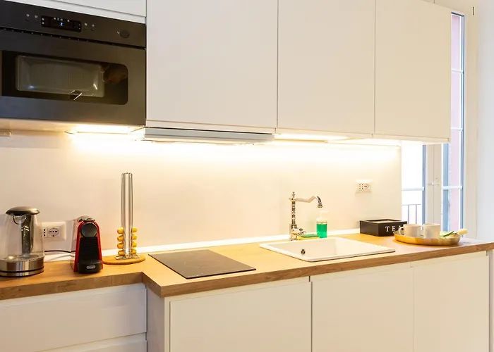 - Alzaia Naviglio Grande Appartement