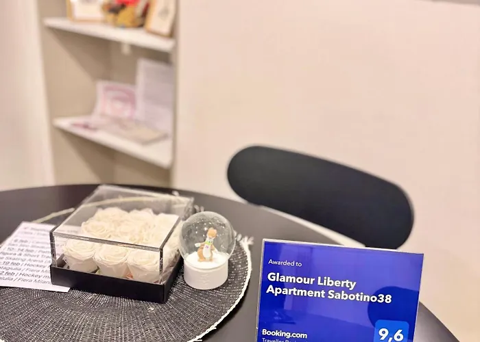 Glamour Liberty Sabotino38 * 밀라노