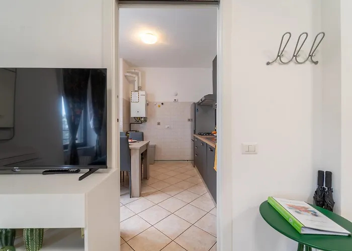 Ourjoy & Skyjoy Units - Via M Gioia, 47 - Wifi, 1 Private Parking, Station, *