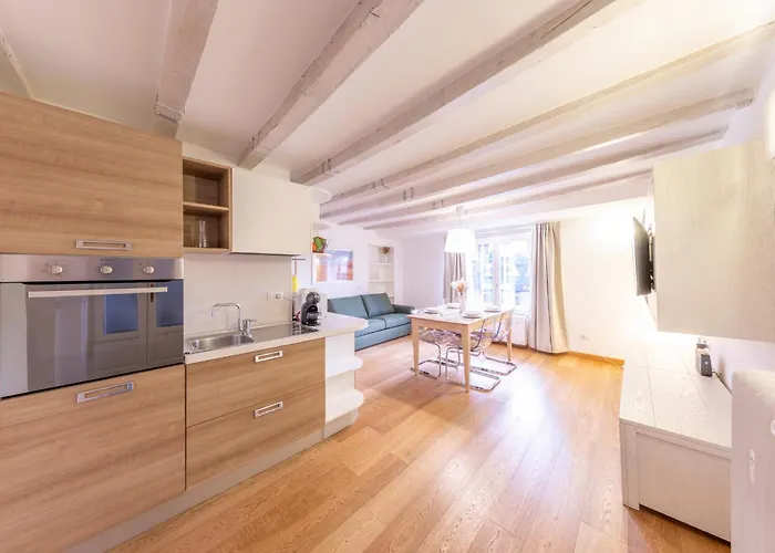 Brera-moscova Duomo 15 Minuti A Piedi * Milán