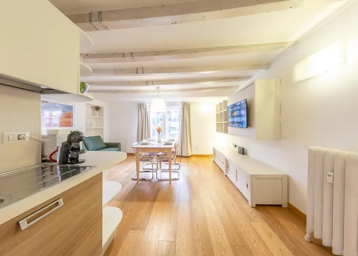 Brera-moscova Duomo 15 Minuti A Piedi Milán