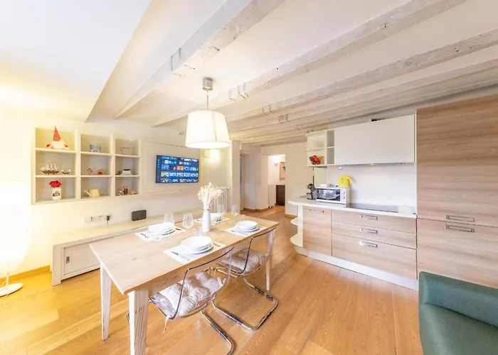 Brera-moscova Duomo 15 Minuti A Piedi * Milán