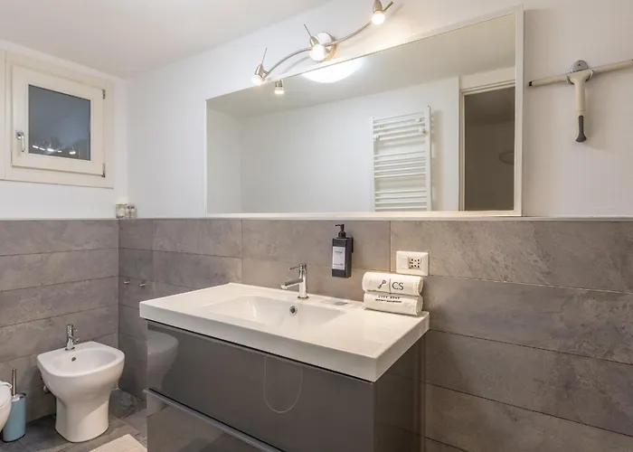 Brera-moscova Duomo 15 Minuti A Piedi Apartmán