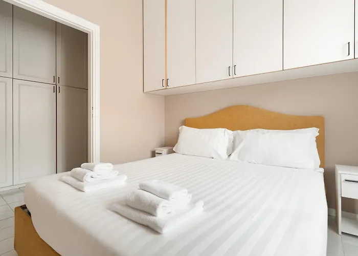 Brera In Sant'ambrogio Appartamento *