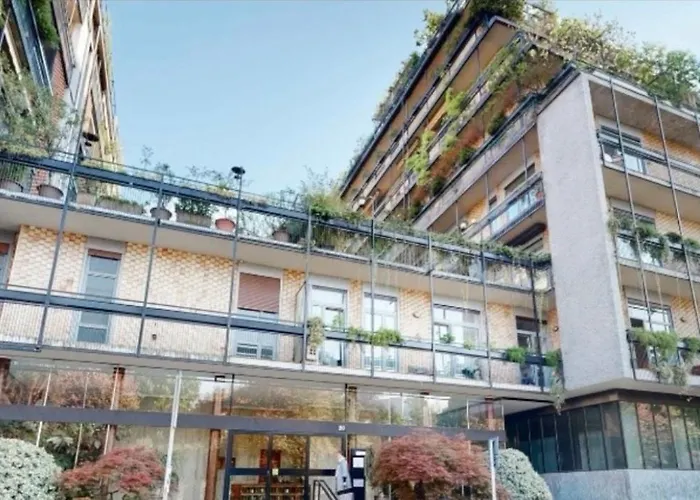 10 Minuti Dal Duomo - Elegante Domus Милан