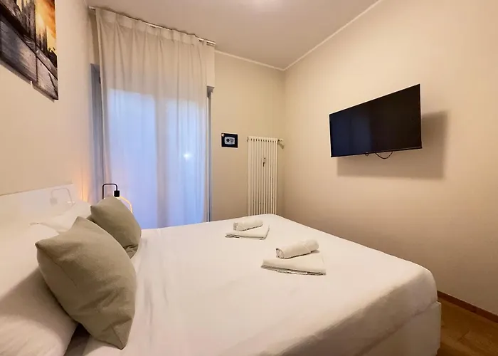 Citylife, Sempione, Near Gerusalemme Metro * Milán