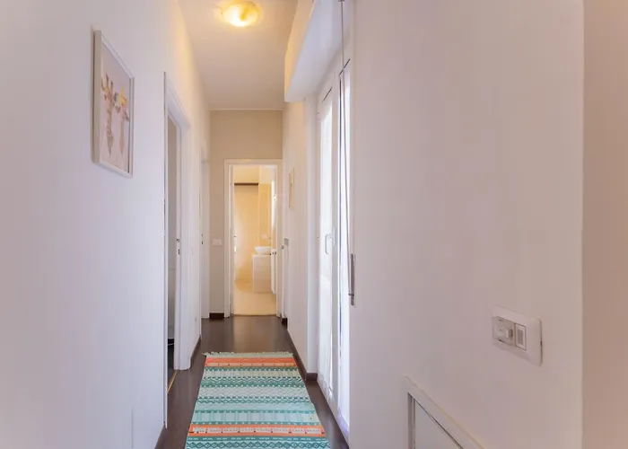 Sempione Color Citylife Fiera District Lägenhet