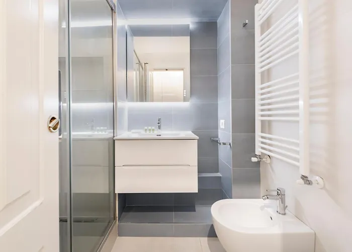 Easylife - - Lazzaro Papi 3 - Porta Romana