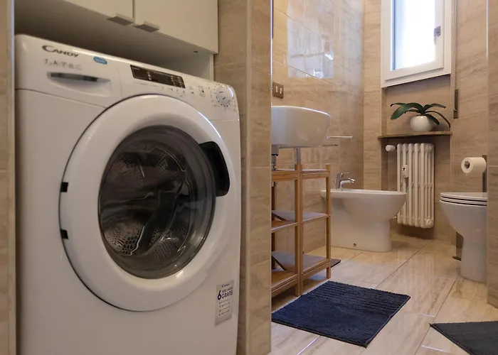 Maggi - New Beautiful In The Center *