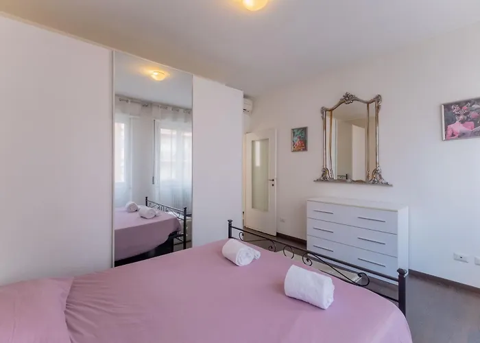 Lägenhet Sempione Color Citylife Fiera District *