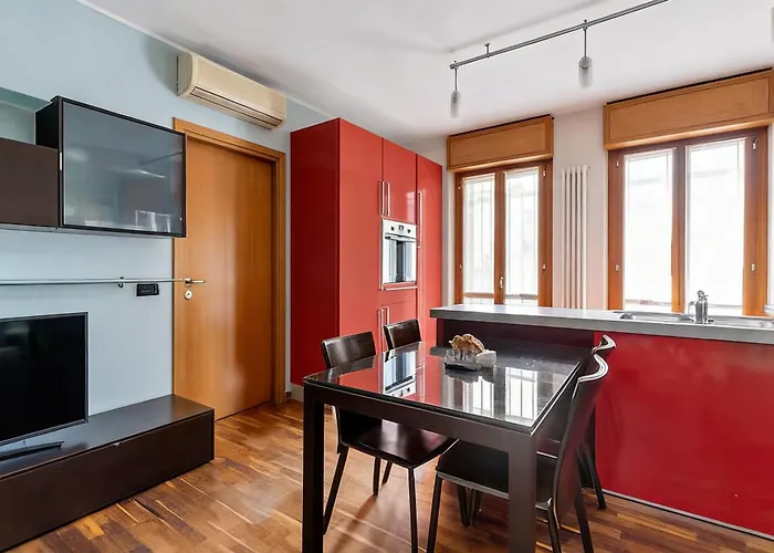 Apartament Elegant Retreat With Sunny Terrace & Excellent Metro Links