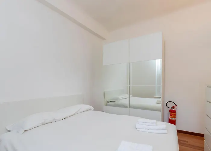 I-host - Ugo Bassi Apartmán