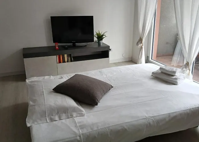 Milanovalery3 Appartement Milaan
