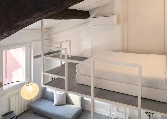 Casa - And - Designer's Rhapsody Mailand