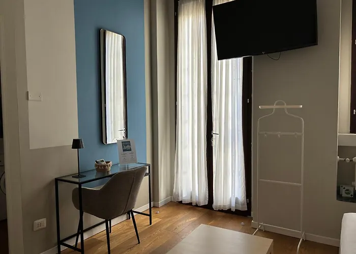 Design - Salone Del Mobile & Duomo Tram *