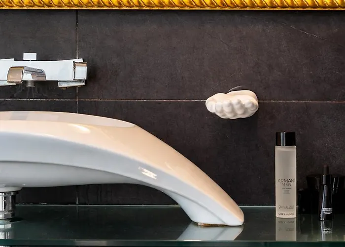 The Boutique - Duomo Luxury - Private Parking - Galleria - Center *