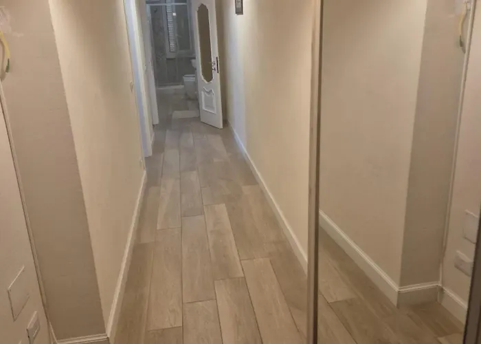 Vicino A Fondazione Prada E Ieo Milán