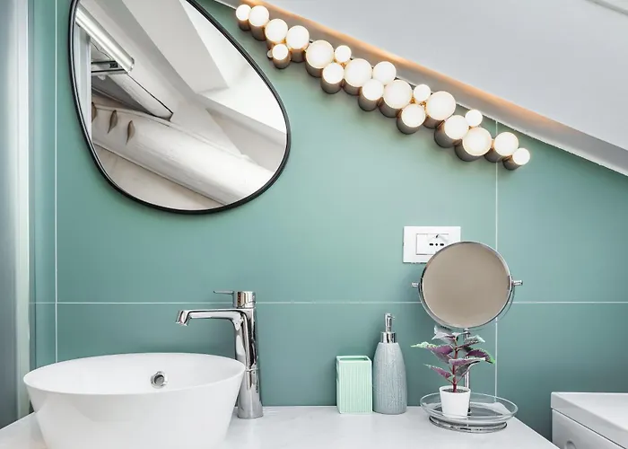 아파트 Station 5 Min The Skyshouse