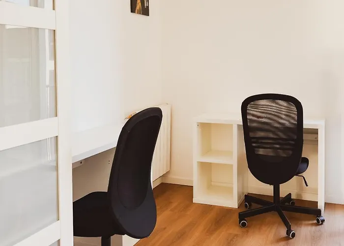 Luminoso Trilocale Vicino Stazione E M3 Rogoredo Ideale Per Lavoro Apartament *
