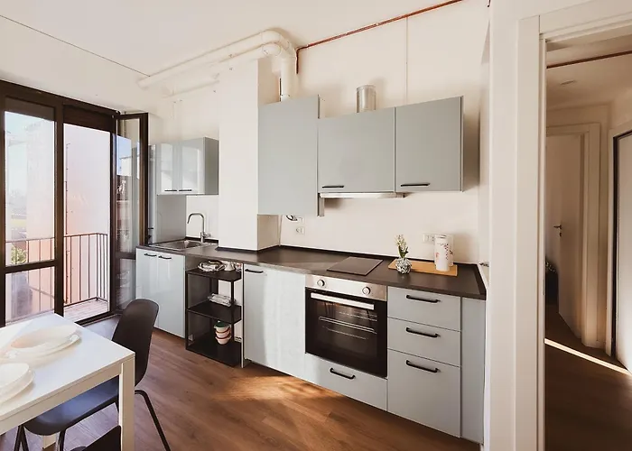 Apartment Luminoso Trilocale Vicino Stazione E M3 Rogoredo Ideale Per Lavoro