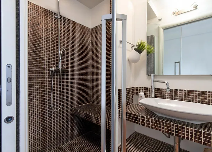 I-host - Ugo Bassi Apartmán Milán