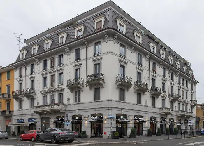 I-host - Ugo Bassi Milán