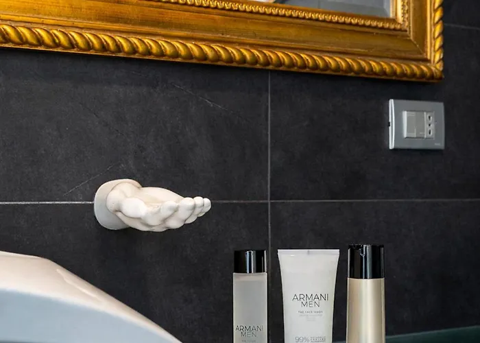 The Boutique - Duomo Luxury - Private Parking - Galleria - Center Apartment
