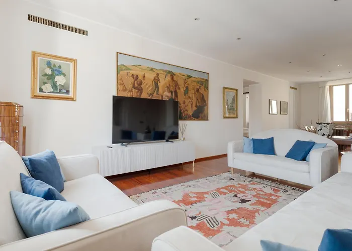 Brera Quadrilocale Di Lusso Con Sauna