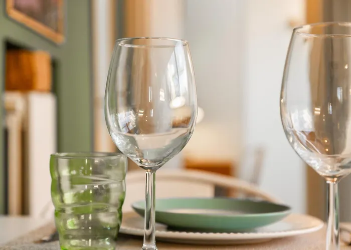 아파트 Station 5 Min The Skyshouse *