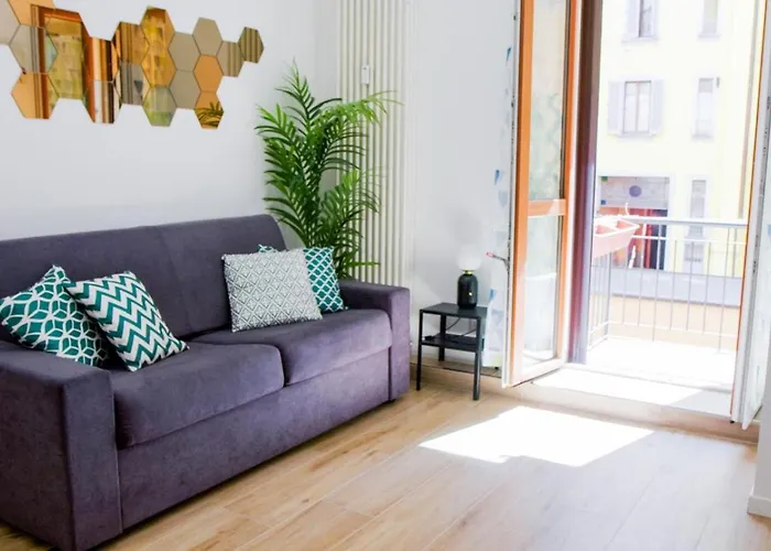 Navigli - Free Wifi Milan