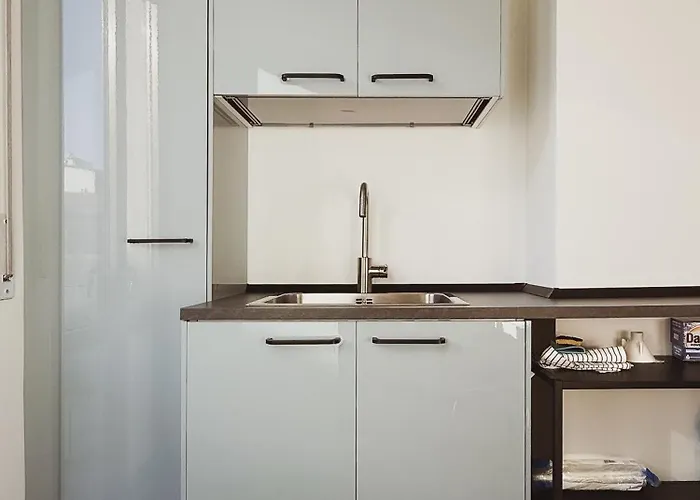 Luminoso Trilocale Vicino Stazione E M3 Rogoredo Ideale Per Lavoro Apartment