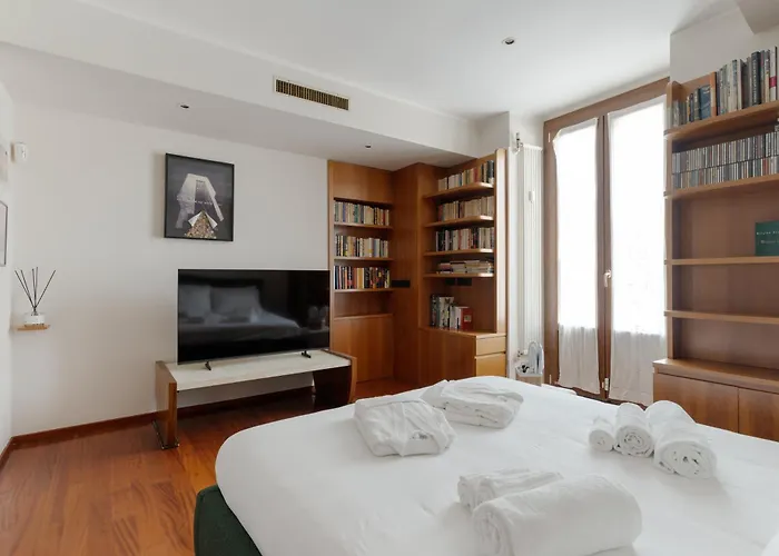 Apartament Brera Quadrilocale Di Lusso Con Sauna