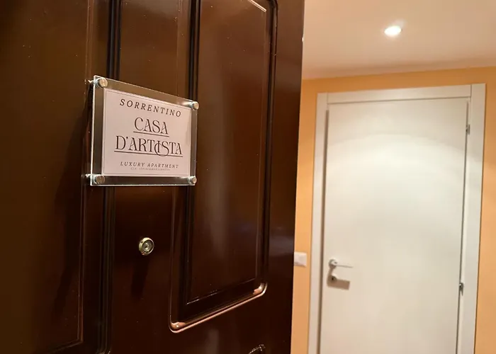 Casa D'artista - Art Experience - Metro M1- Ac- Wifi * Milano