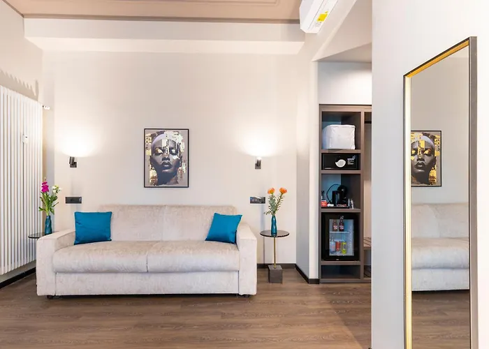 Hotel Ah - Collezione Brera *