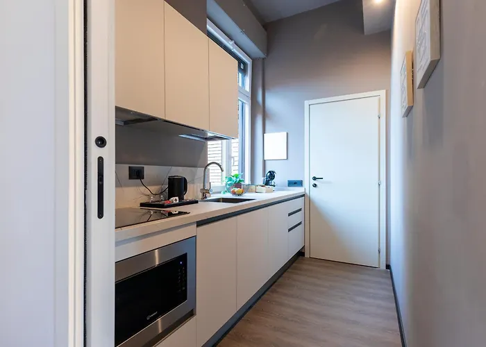 Ah - Collezione Brera 米兰